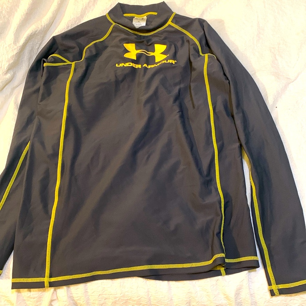 Sports shirt
